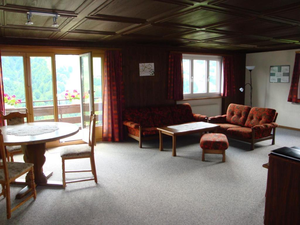 Hotel Old-Jnn Saas im Prattigau Szoba fotó