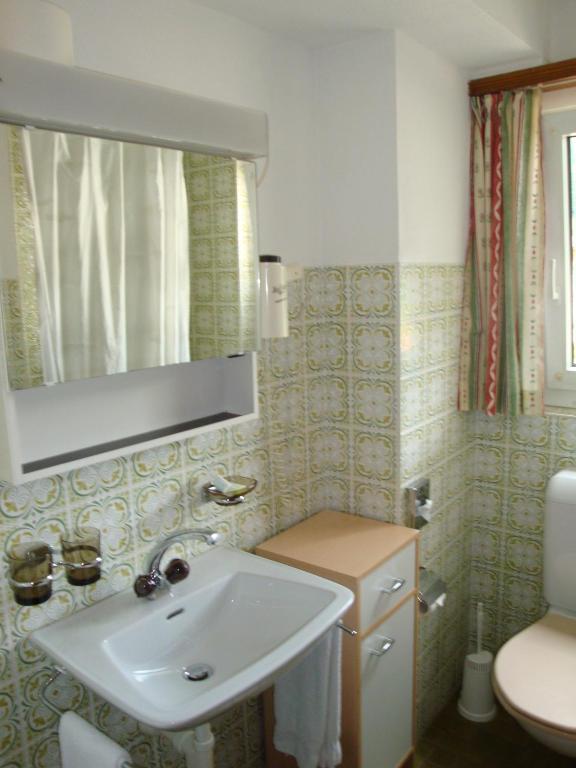 Hotel Old-Jnn Saas im Prattigau Szoba fotó