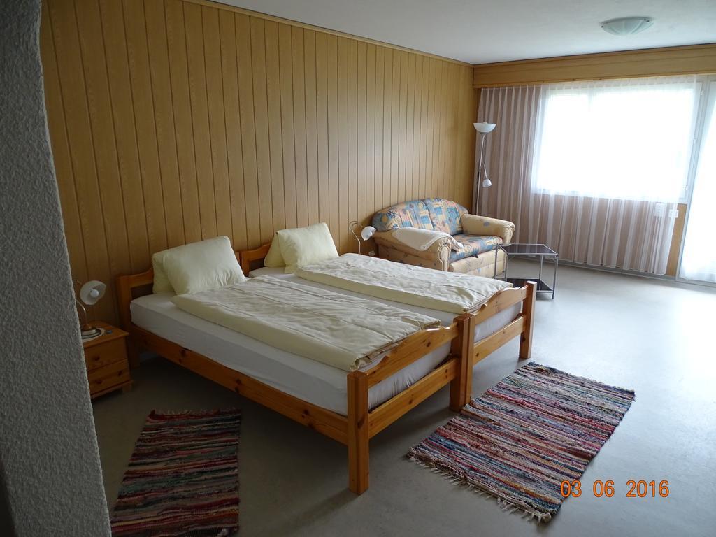Hotel Old-Jnn Saas im Prattigau Szoba fotó
